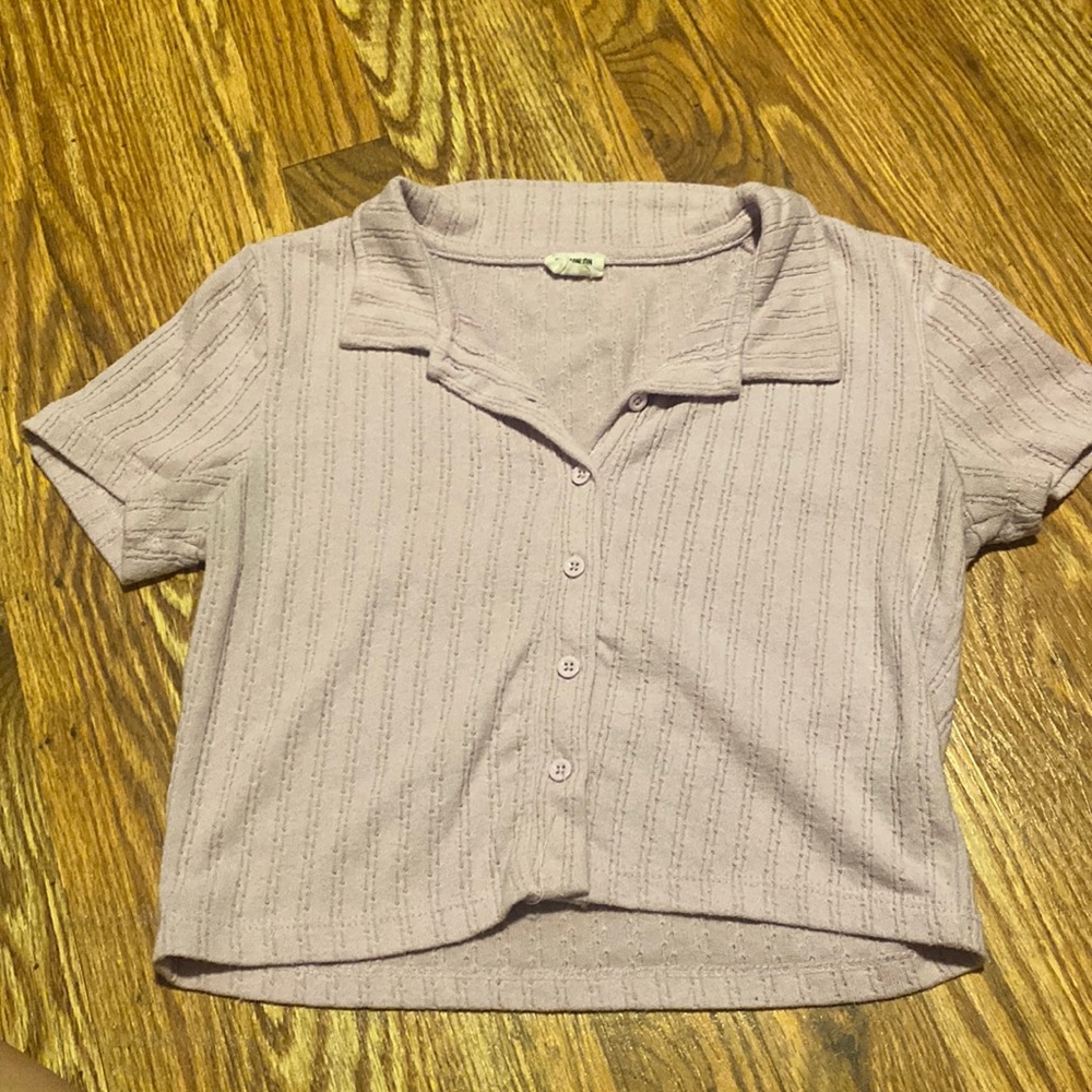 purple crop top with collar